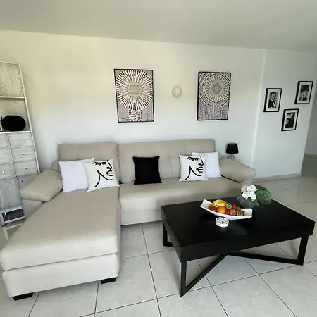 Comodoro 7 - One Bed Apartament Los Cristianos (Tenerife)